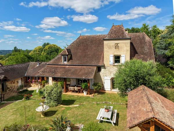 Maison ancienne - Gourdon EXCLUSIVITE - Cadre de vie paisible pour cette belle et spacieuse Propriété sur 1ha7 paysagers