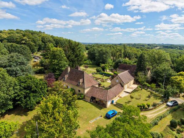 Maison ancienne - Gourdon EXCLUSIVITE - Cadre de vie paisible pour cette belle et spacieuse Propriété sur 1ha7 paysagers
