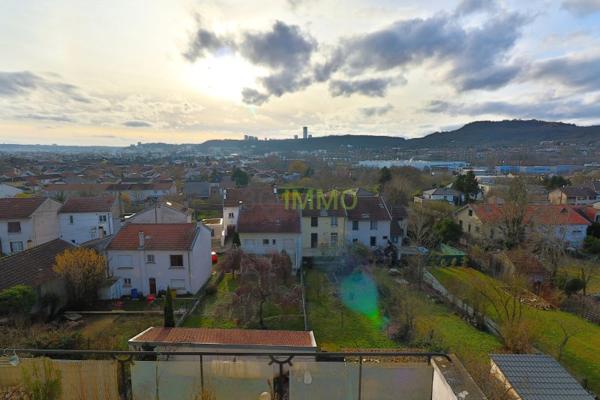 Vente / Appartement T4