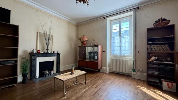 Maison La Roche Sur Yon 6 pièce(s) 140 m2- QUARTIER DE LA GARE