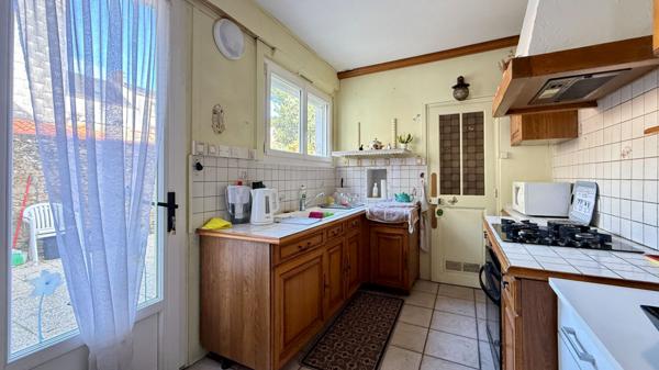 Maison La Roche Sur Yon 6 pièce(s) 140 m2- QUARTIER DE LA GARE