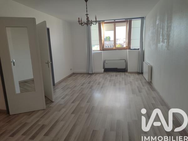 Location appartement 3 pièces 71 m² Chartres