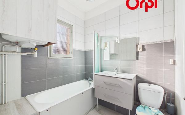 Maison à vendre    3 pièces •  Bernay