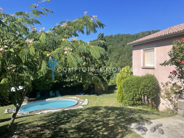 Maison
                                                                                                                                                                                                                                                                                                                        5 pièce(s)                                                                                                                                                                                                          4 chambre(s)                                                                                                                                                                                                          129  m²