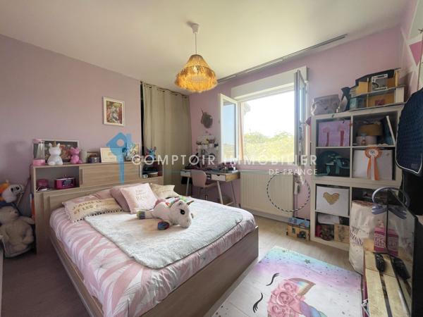 Maison
                                                                                                                                                                                                                                                                                                                        5 pièce(s)                                                                                                                                                                                                          4 chambre(s)                                                                                                                                                                                                          129  m²