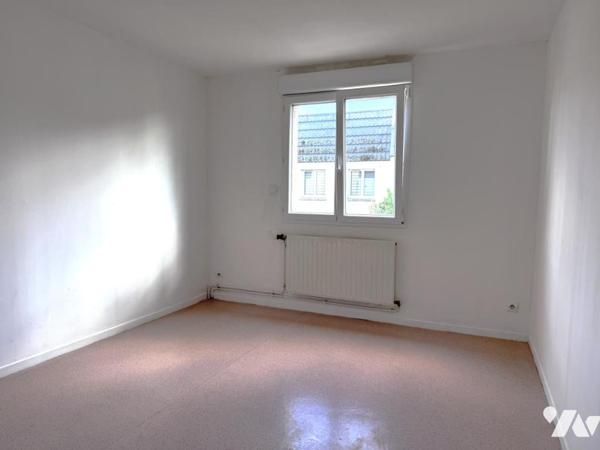 CALAIS – BEAU MARAIS - 3 CHAMBRES - JARDIN