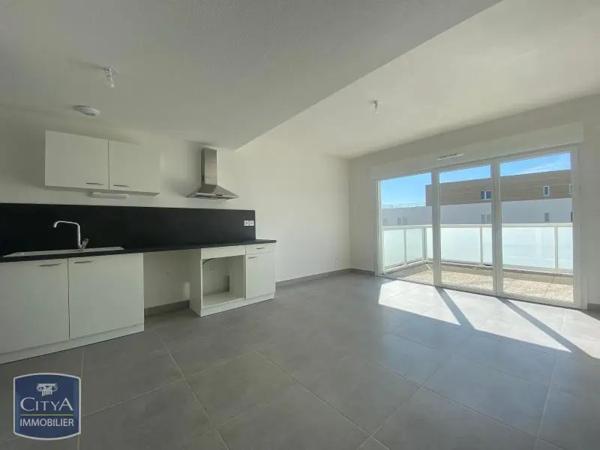Appartement à louer 3 pièces 59.9m² Monteux (84170)