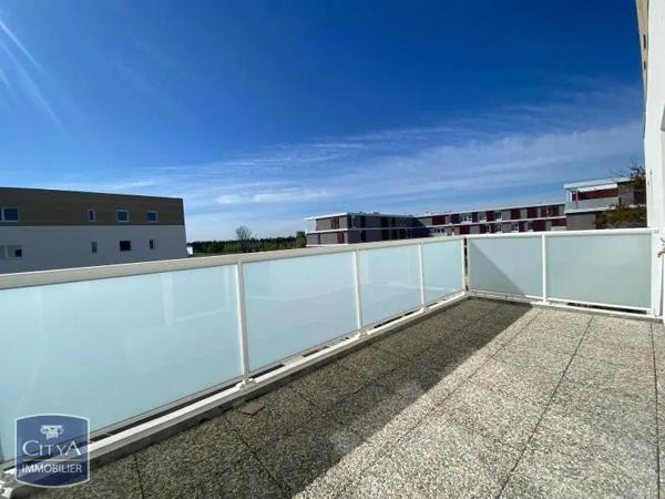 Appartement à louer 3 pièces 59.9m² Monteux (84170)