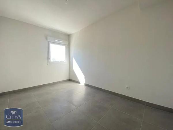 Appartement à louer 3 pièces 59.9m² Monteux (84170)