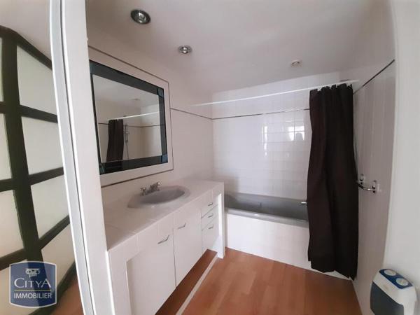 Appartement à louer 2 pièces 40.68m² Gap (05000)