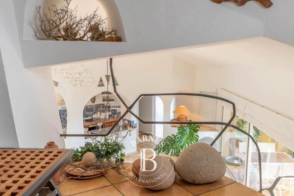 Sainte-Lucie-de-Porto-Vecchio, Villa 4 Chambres -  353 m² à vendre