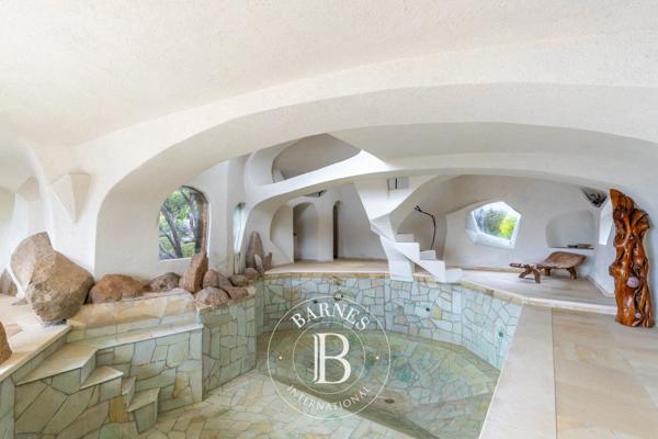 Sainte-Lucie-de-Porto-Vecchio, Villa 4 Chambres -  353 m² à vendre
