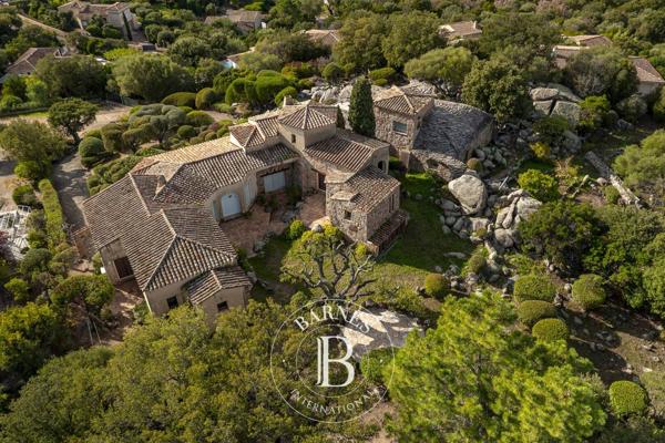 Sainte-Lucie-de-Porto-Vecchio, Villa 4 Chambres -  353 m² à vendre