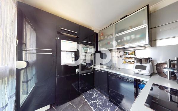 Appartement à vendre    4 pièces • 80,45 m2 Bron