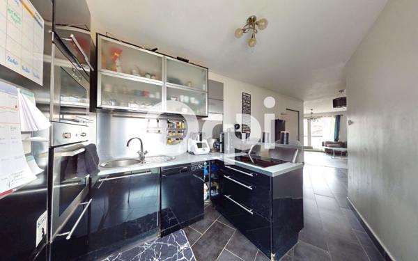 Appartement à vendre    4 pièces • 80,45 m2 Bron