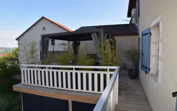 Maison à vendre    8 pièces •  Collonges