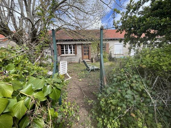 Maison à vendre à L'Île-Bouchard dans l'Indre-et-Loire (37220), ref : 37060-2327