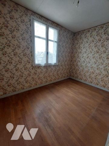 A VENDRE -  RENNES (35) - GROS POTENTIEL  de rénovation. Quartier Sainte-Thérèse (proche de la ...
