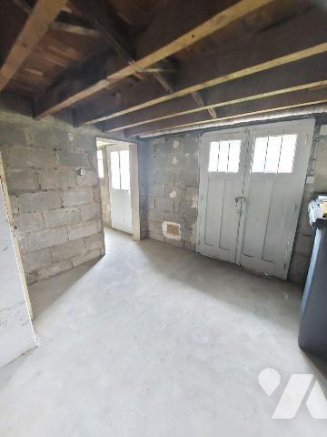 A VENDRE -  RENNES (35) - GROS POTENTIEL  de rénovation. Quartier Sainte-Thérèse (proche de la ...