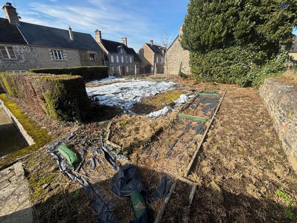 Maison à CUVES, 50670 - 4 pièces 100m²