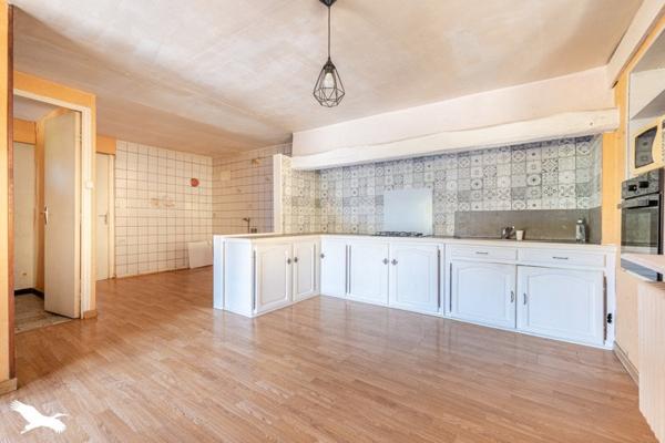 Maison à vendre |  Saint-Léonard-de-Noblat |  7 pièces | 150 m²