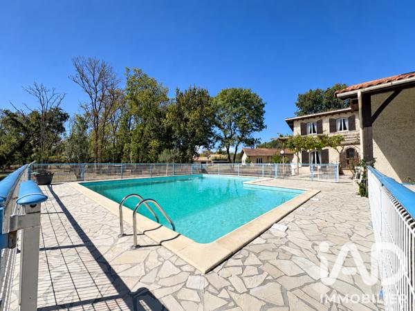 Maison à vendre 7 pièces 226 m² Saint-Loubès
