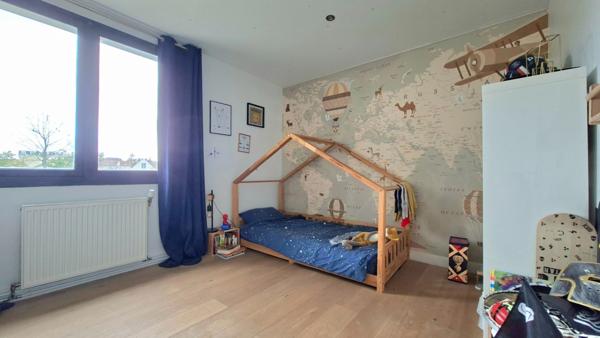 MAISON NON MITOYENNE - 152 M² - 4 CHAMBRES - TERRAIN 300 M² – QUARTIER JEAN JAURES / LE PLESSIS ROBINSON (92)