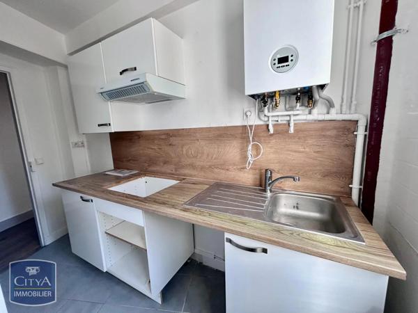 Appartement à louer 2 pièces 39.15m² Nanterre (92000)