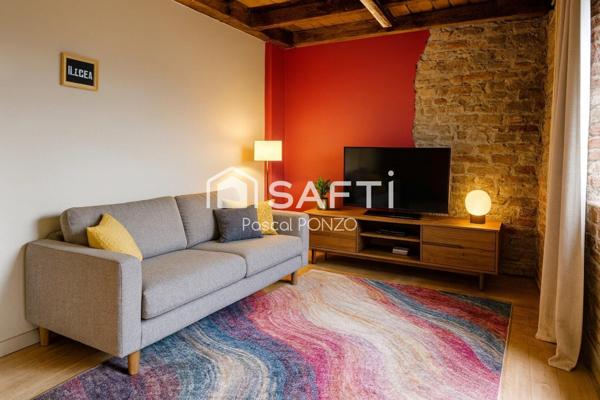 Magnifique maison de 1867 au cœur du charmant village de Magnat-l’Étrange