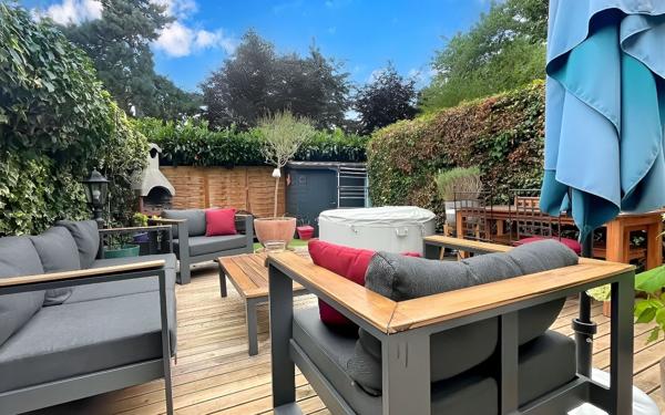 Maison à vendre    6 pièces •  La Queue-en-Brie