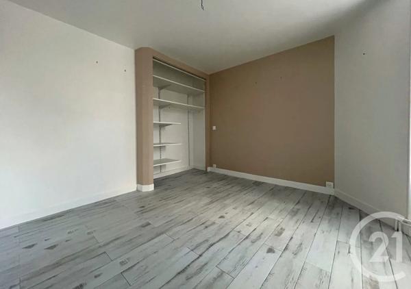 Maison à vendre  4 pièces - 115 m 2   CHAMBLY  - 60