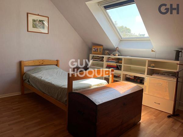 CHARMANTE MAISON FAMILIALE DE 6 PIECES  (142.44 m²)  À SOISY-SUR-SEINE