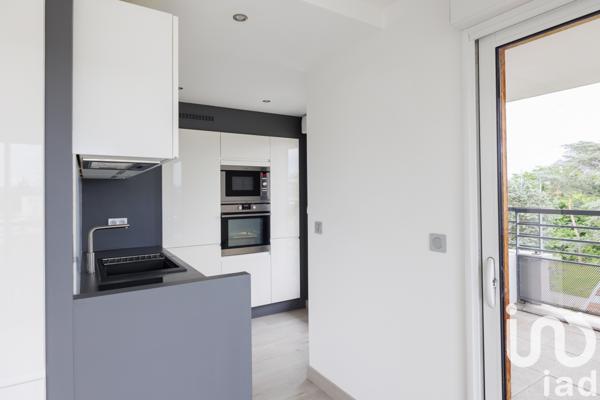 Appartement à vendre 3 pièces 61 m² Tassin-la-Demi-Lune