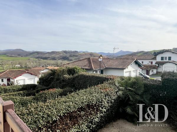 SAINT-PÉE-SUR-NIVELLE MAISON 80M² 3 CHAMBRES