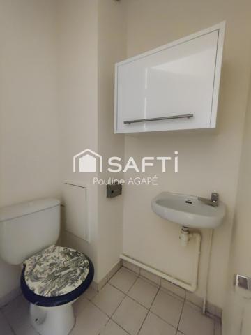 34000 - GRAND T3 RÉNOVÉ, ÉTAGE ÉLEVÉ, CAVE, BOX FERMÉ