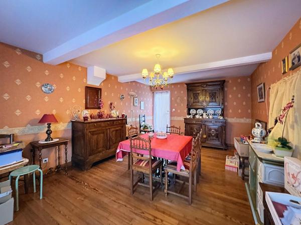 Maison de ville avec jardin et garage