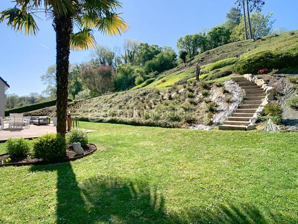 Maison d architecte de 199,49 m²