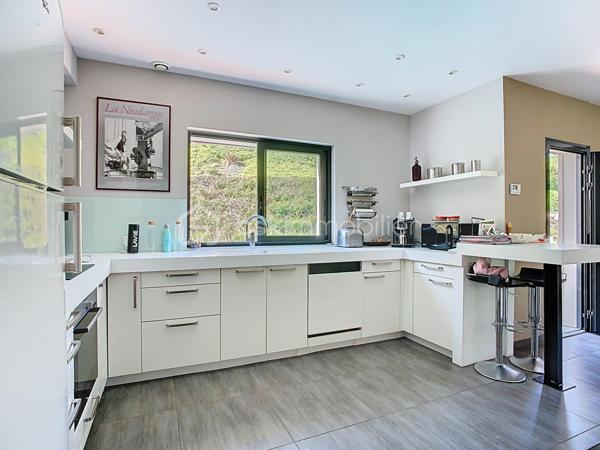 Maison d architecte de 199,49 m²