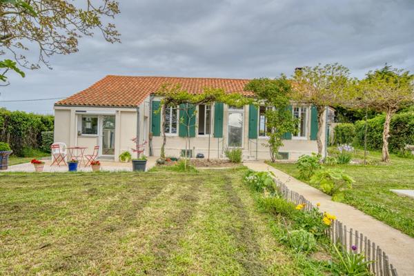 Maison à vendre 4 pièces PORT DES BARQUES (17)