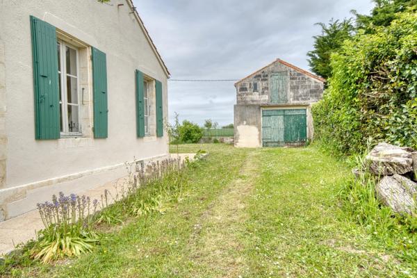 Maison à vendre 4 pièces PORT DES BARQUES (17)