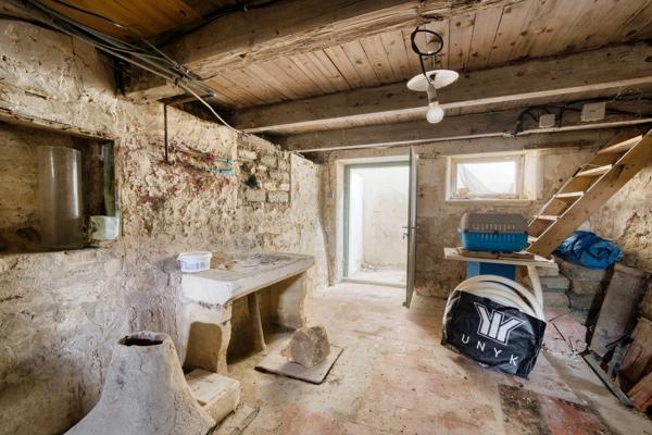 Maison à vendre 4 pièces PORT DES BARQUES (17)