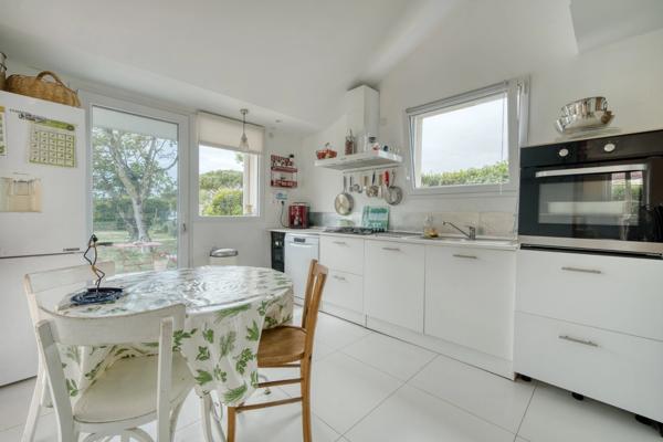 Maison à vendre 4 pièces PORT DES BARQUES (17)