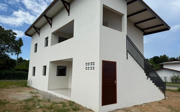 Appartement à louer    3 pièces • 59,60 m2 Saint-Laurent-du-Maroni