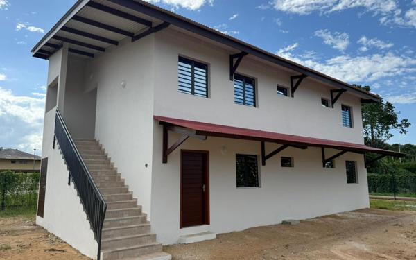 Appartement à louer    3 pièces • 59,60 m2 Saint-Laurent-du-Maroni