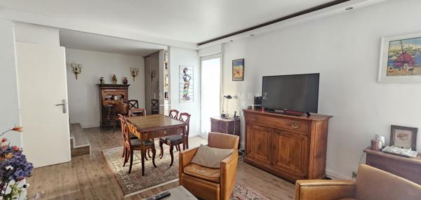 Appartement
         3 pièces
        - 65 m² Exclusivité 365 000 € *
