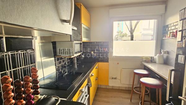 Appartement
         3 pièces
        - 65 m² Exclusivité 365 000 € *
