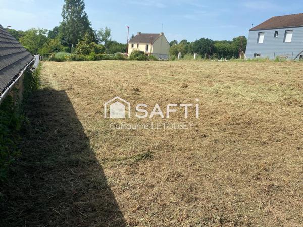Terrain constructible de 870m2