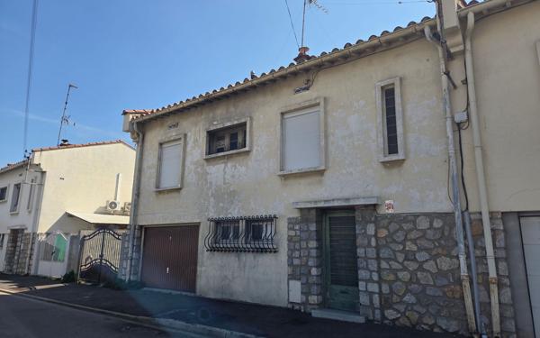Maison à vendre    5 pièces • 100 m2 Perpignan