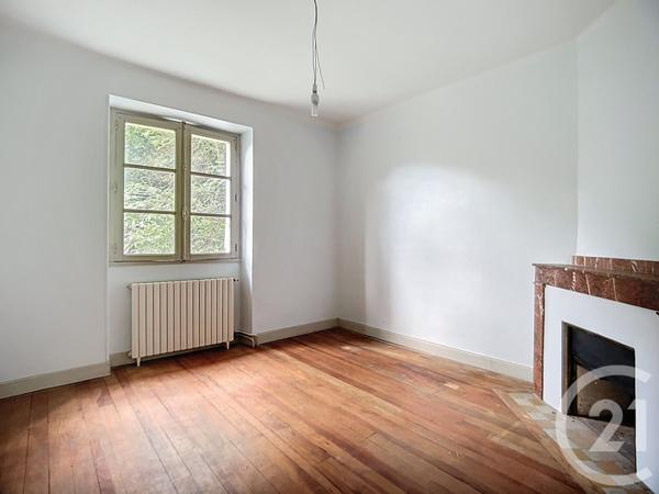 Maison à vendre  5 pièces - 123,10 m2 LACOURT - 09