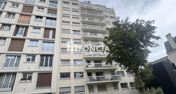 Location Appartement 2 pièces 39.5 m² - Courbevoie 92400